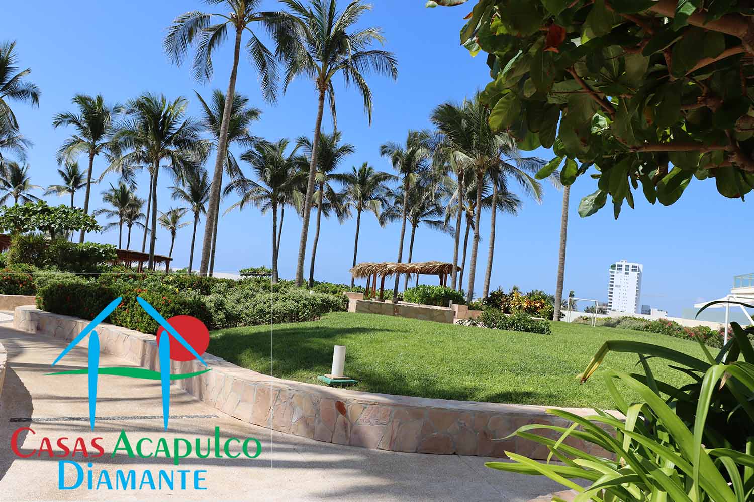 Playamar Tres Cantos - Albercas y jardines 10 Playamar Tres Cantos - Albercas y jardines 10